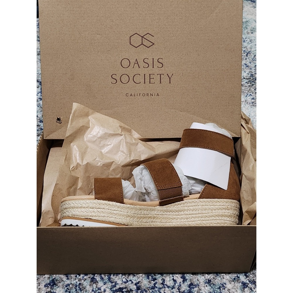 Oasis Society Women's Brown Espadrille Wedge Sandals